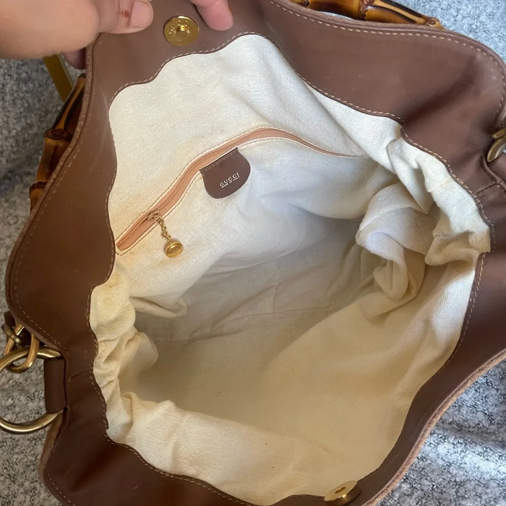 Authentic Gucci vintage bamboo suede shoulder bag - Picture 8 of 12